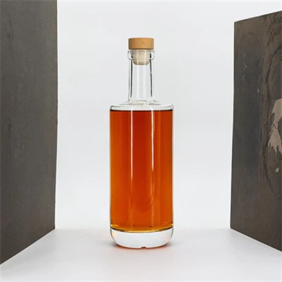 Apa kondisi pencahayaan terbaik untuk benda-benda dekoratif dari kaca?